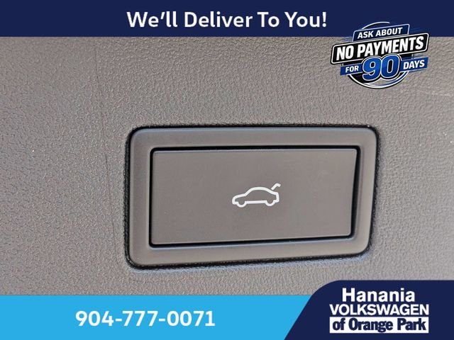 Used 2025 Black Volkswagen Pro S image 13
