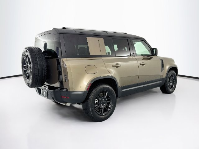 New 2026 Beige Land Rover S image 5