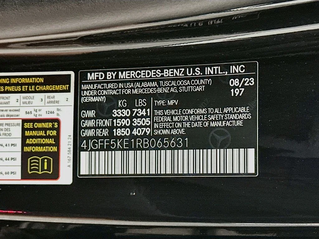 Used 2024 Black Mercedes-Benz GLS 450 image 36