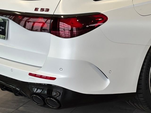 New 2026 MANUFAKTUR Moonlight White Magno Mercedes-Benz AMG® E 53 E 4MATIC+ Wagon image 5