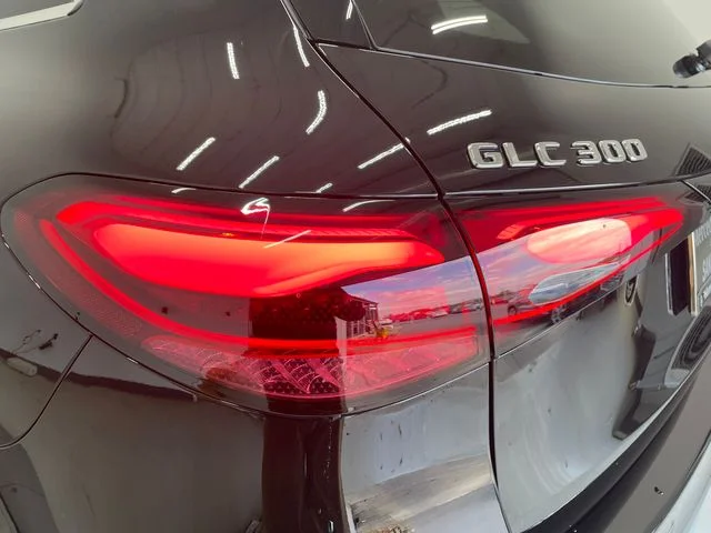 New 2026  Mercedes-Benz GLC 300 image 35