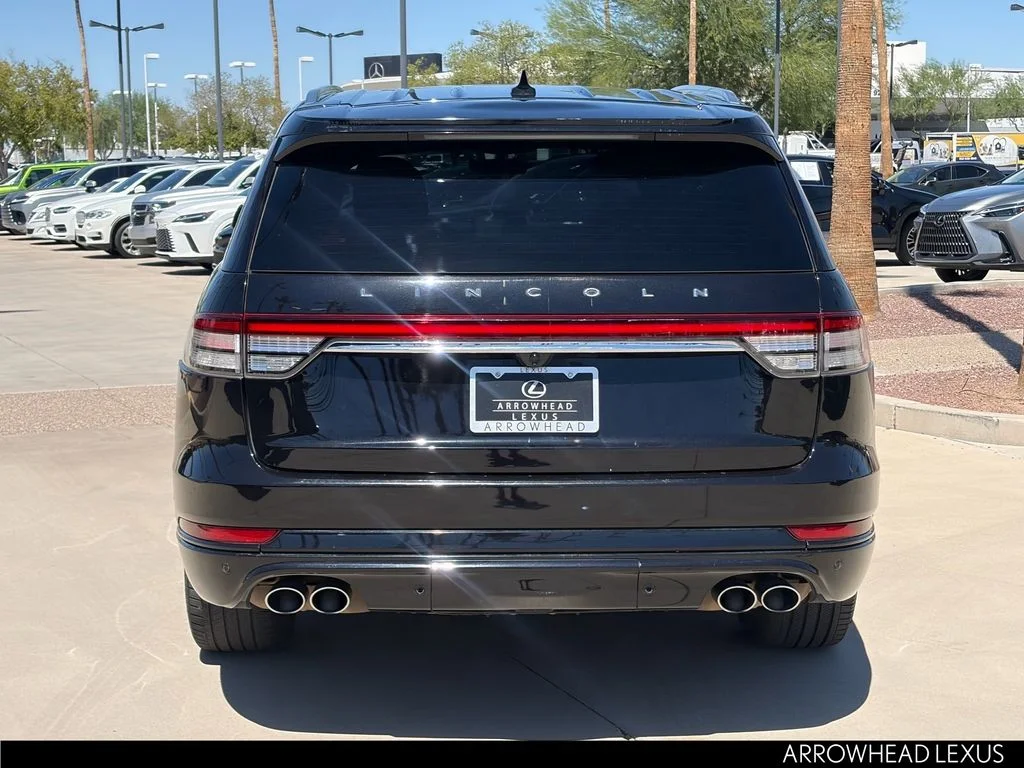 Used 2021 Black Lincoln Reserve image 5