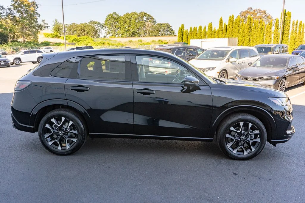 New 2027 Crystal Black Pearl Honda EX-L image 5