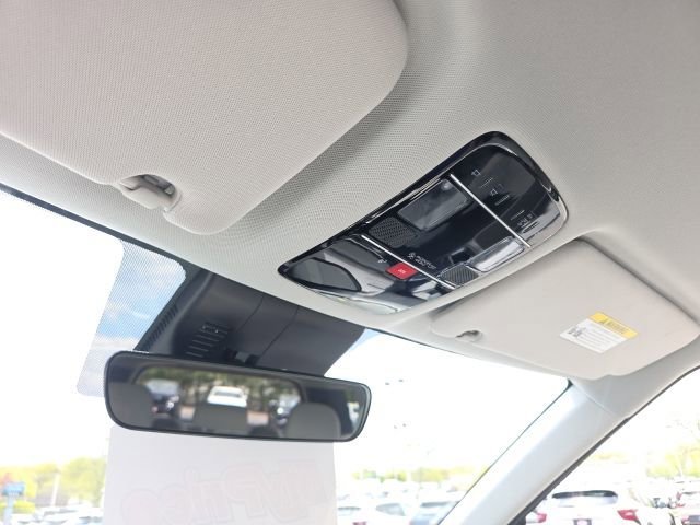 2025 Hyundai Santa Fe SE - Photo 24