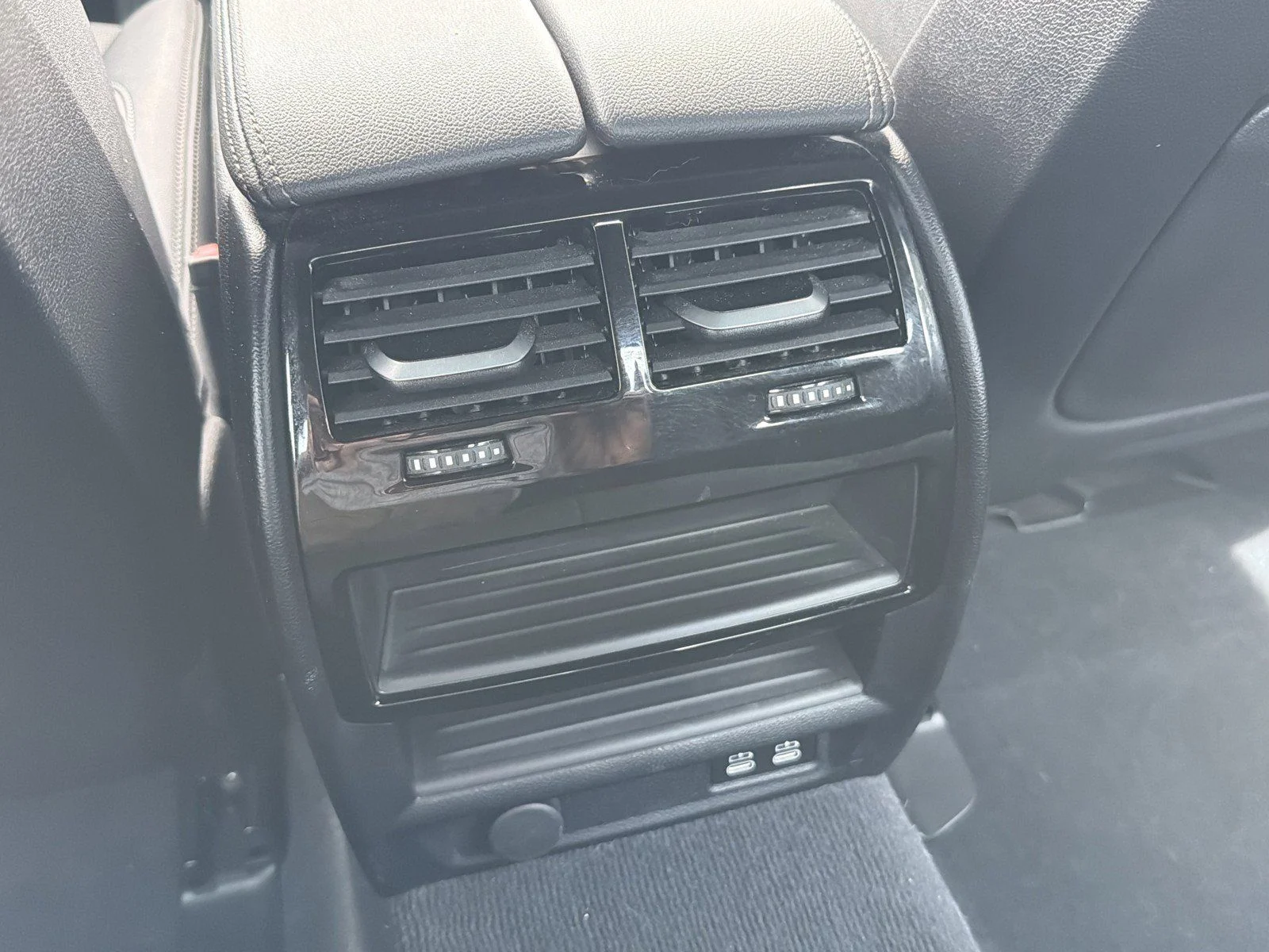 Used 2023 Skyscraper Grey Metallic BMW 540i image 18