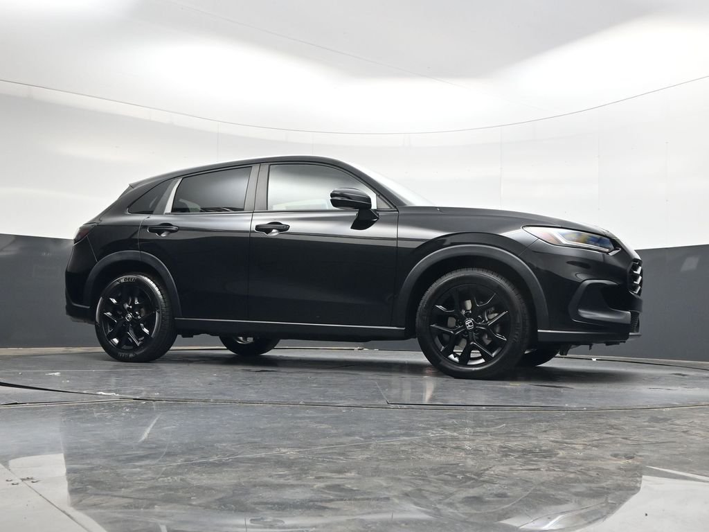 Used 2024  Honda Sport image 29