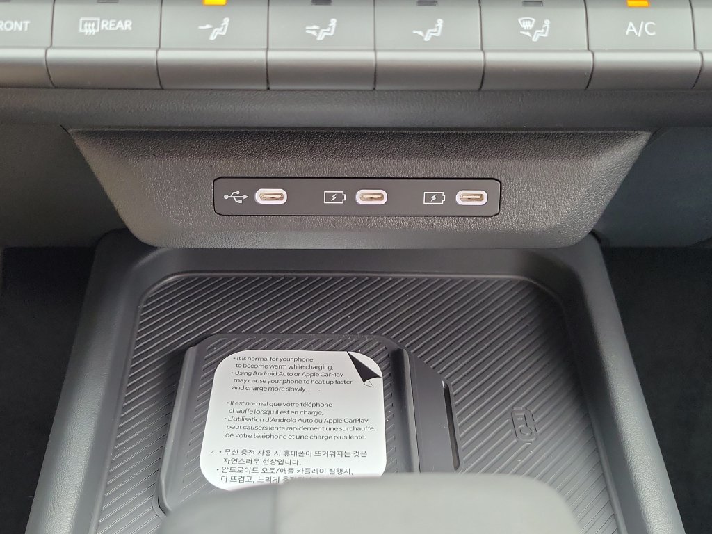 New 2027 Pale Gray Kia S image 30