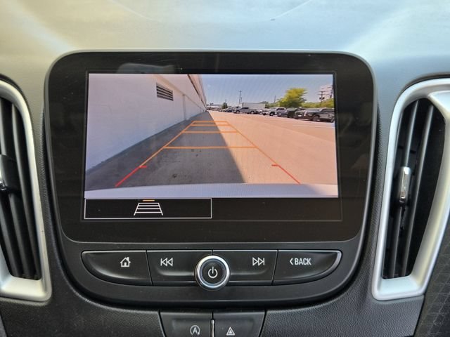 Used 2024 Summit White Chevrolet 1LT image 15