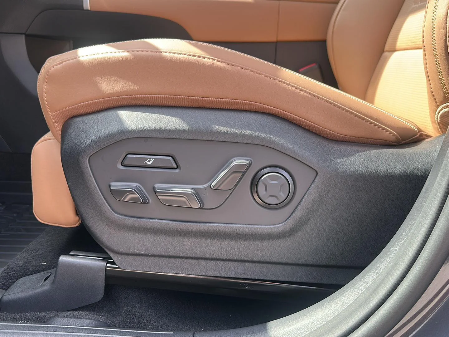 New 2026 Ecotronic Gray Hyundai Calligraphy image 12