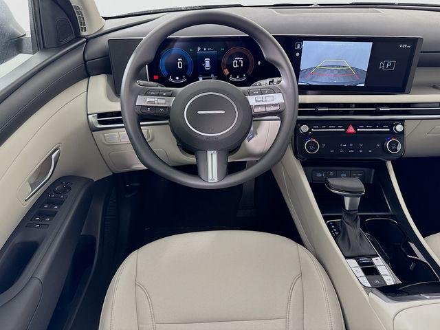 New 2026 Gray Hyundai SEL FWD image 34