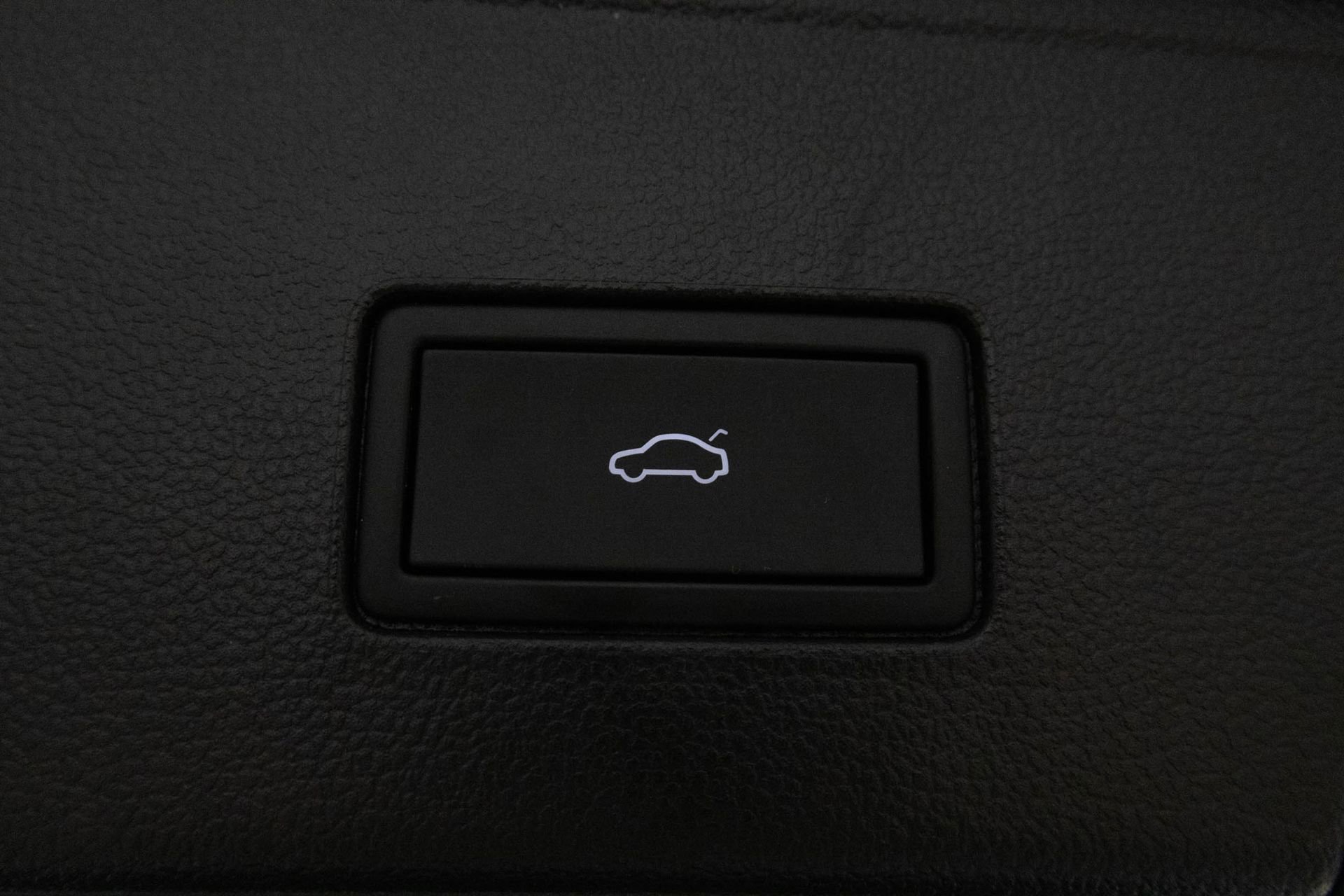 2025 VOLKSWAGEN ATLAS CROSS SPORT - Image 35