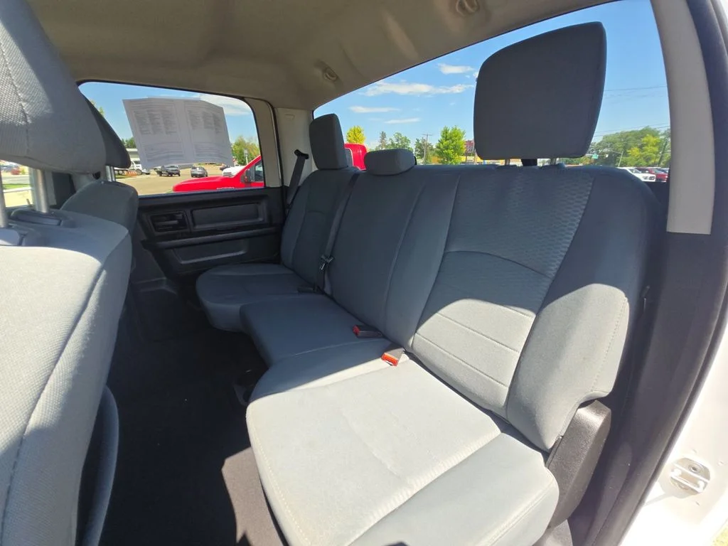 Used 2014 White Ram Express image 22
