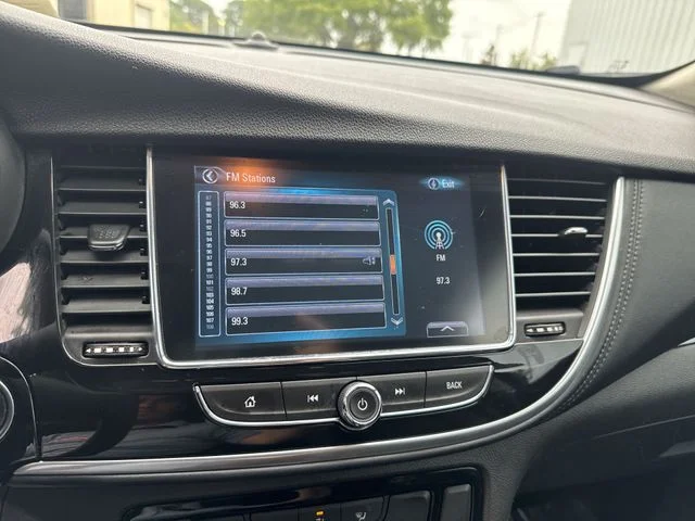 Used 2021 Black Buick Preferred image 19