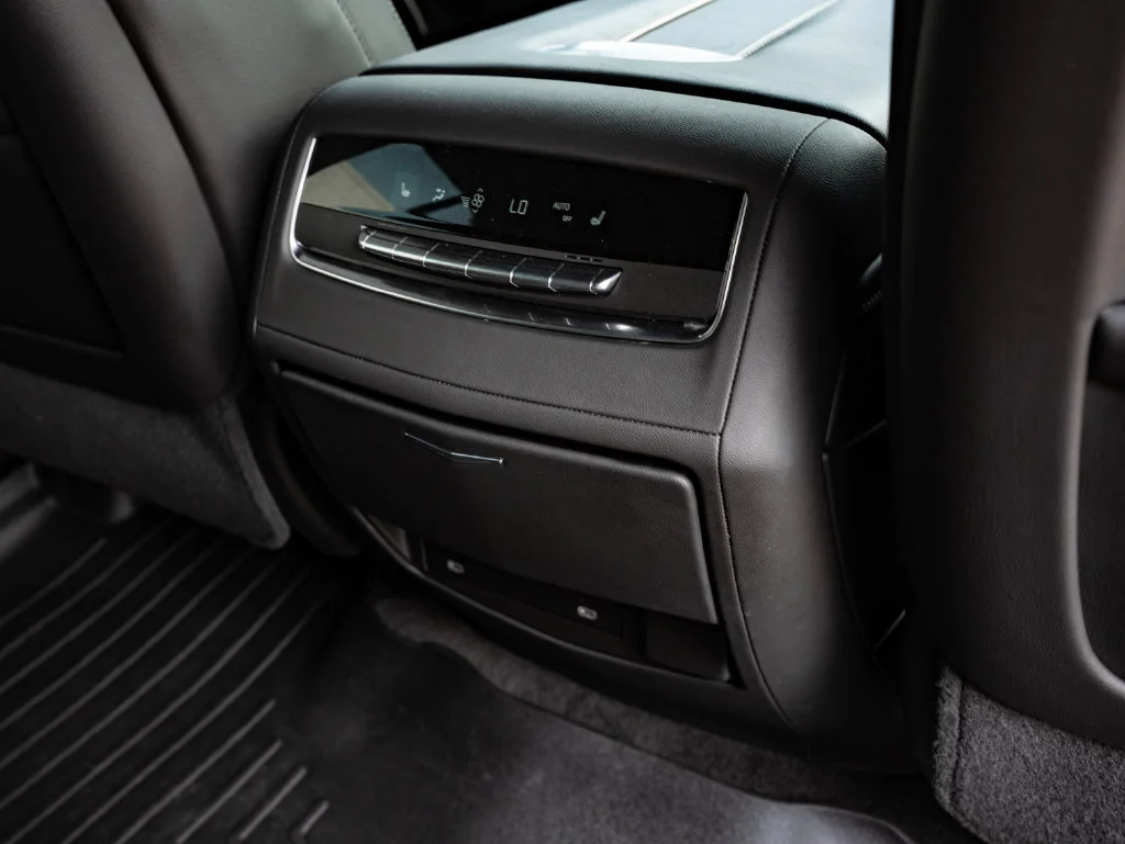 Used 2023 Crystal White Tricoat Cadillac Sport image 39
