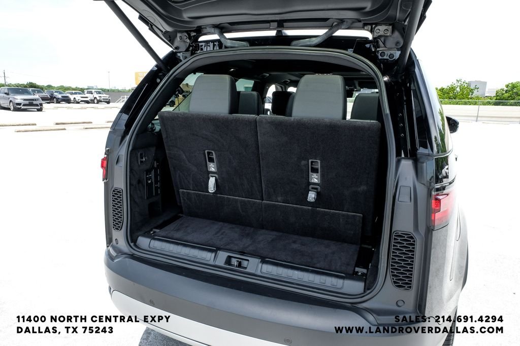 Used 2025 Black Land Rover S image 61