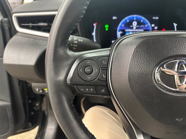 Certified Used 2026 Midnight Black Metallic Toyota SE image 5