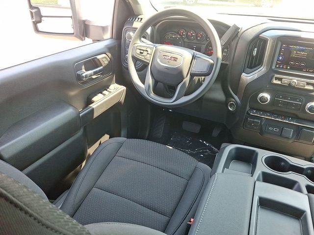 2026 GMC Sierra 3500HD Pro - Photo 15