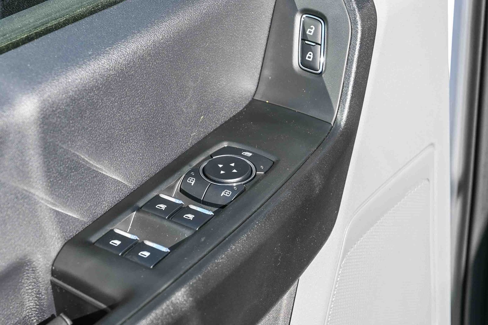 New 2026 Oxford White Ford F-350® XL image 22