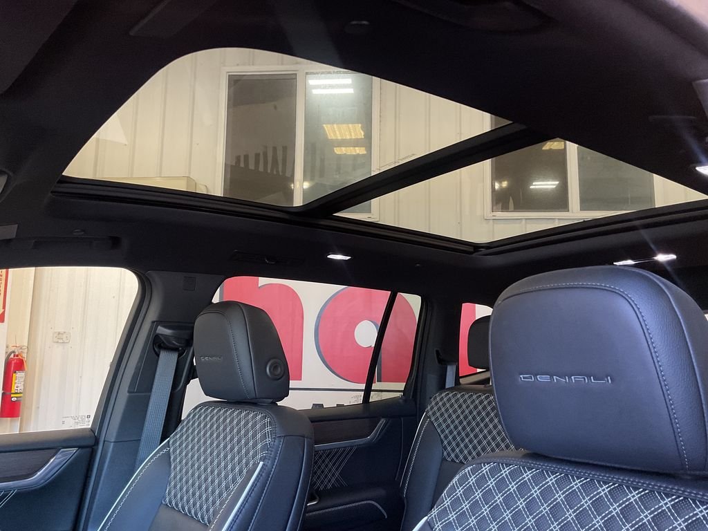 Used 2025 Black GMC Denali image 33