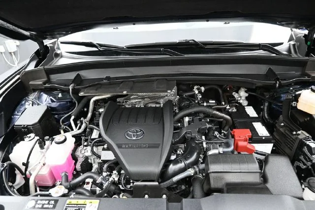 Used 2026  Toyota Limited image 50