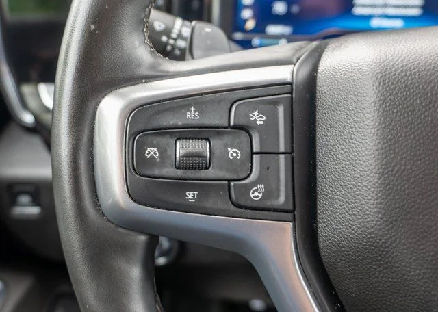 Used 2025 Red Chevrolet LTZ image 28