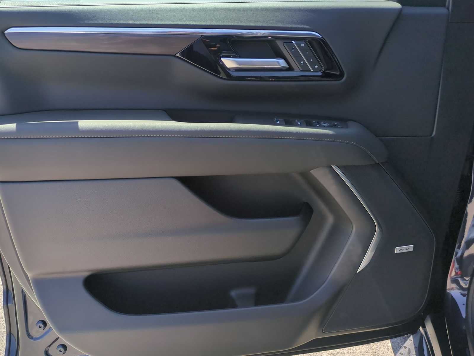 New 2026 Dark Ash Metallic Chevrolet LT image 10