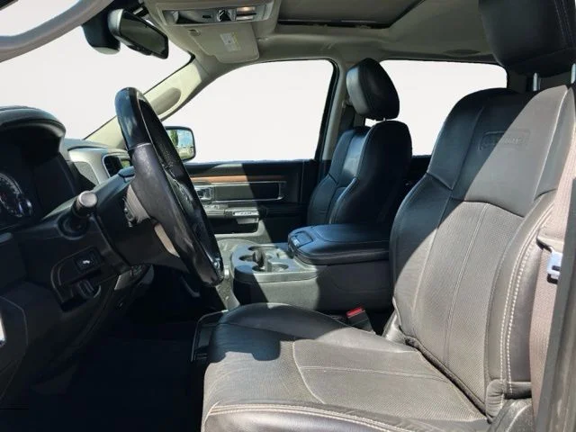 2017 RAM Ram 1500 Pickup Laramie - Photo 10