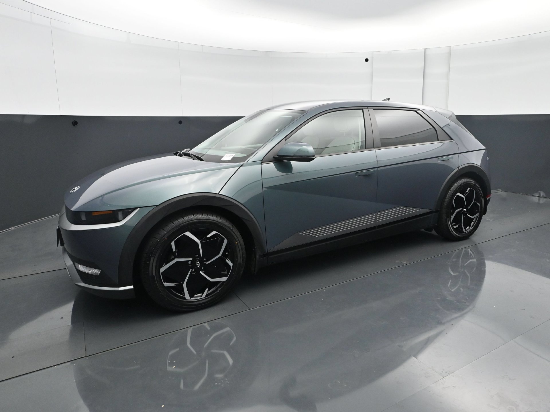 Certified 2023 Hyundai IONIQ 5 SEL with VIN KM8KNDAF5PU148681 for sale in Minneapolis, Minnesota