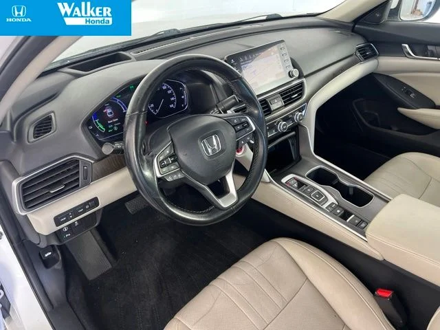 Used 2022 White Honda Touring image 13