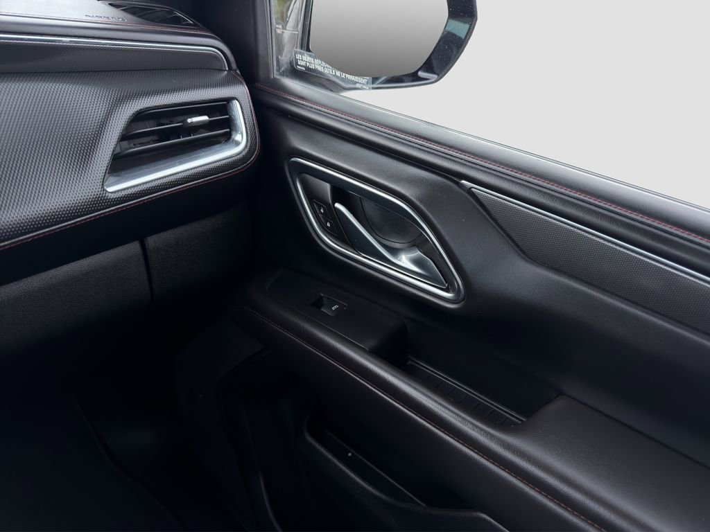 Used 2023 Black Chevrolet RST image 27