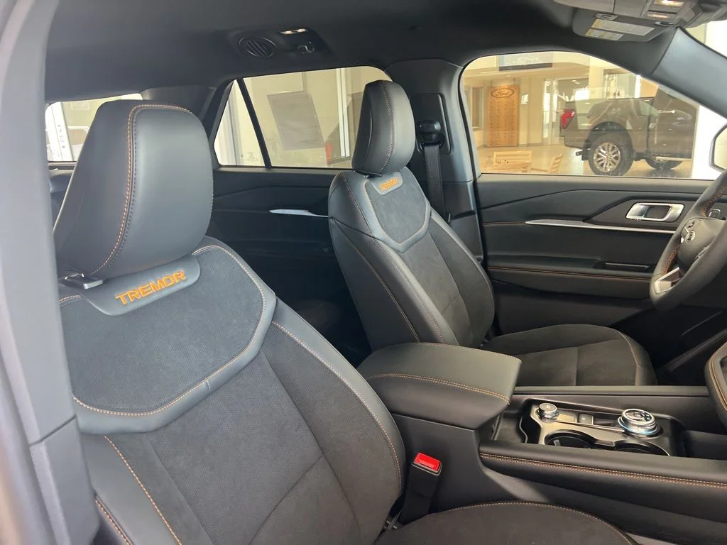 New 2026 Marsh Gray Ford Tremor® image 30