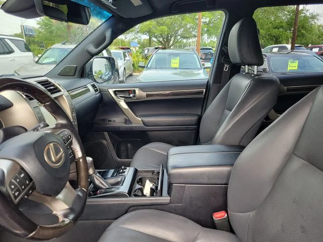 Used 2021 Gray Lexus 460 image 12