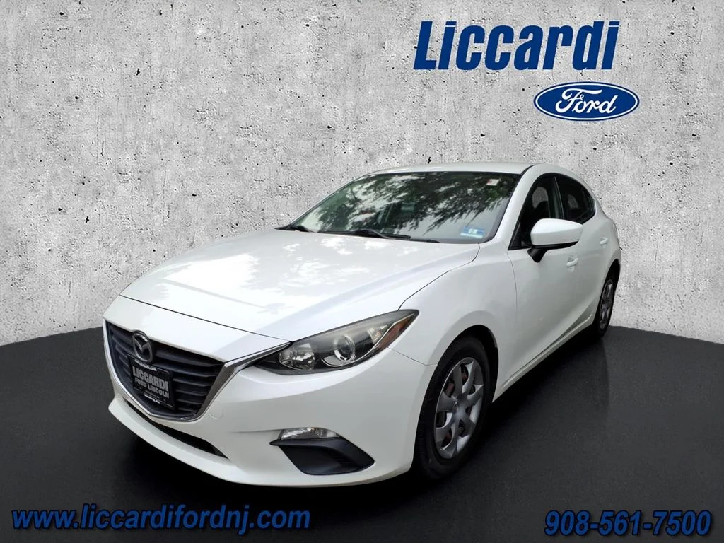 Used 2014 White Mazda i Sport image 3