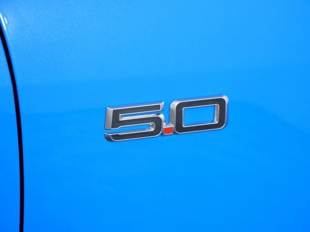 Certified Used 2025  Ford GT Premium image 9