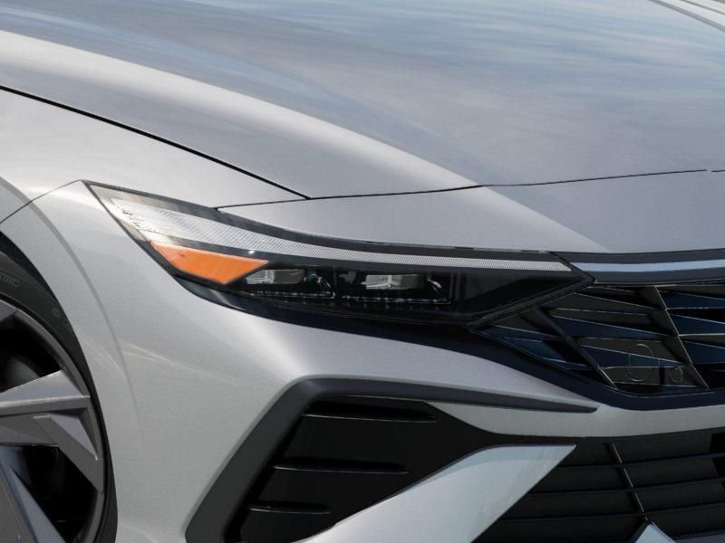 New 2026 Silver Hyundai SEL Sport image 10