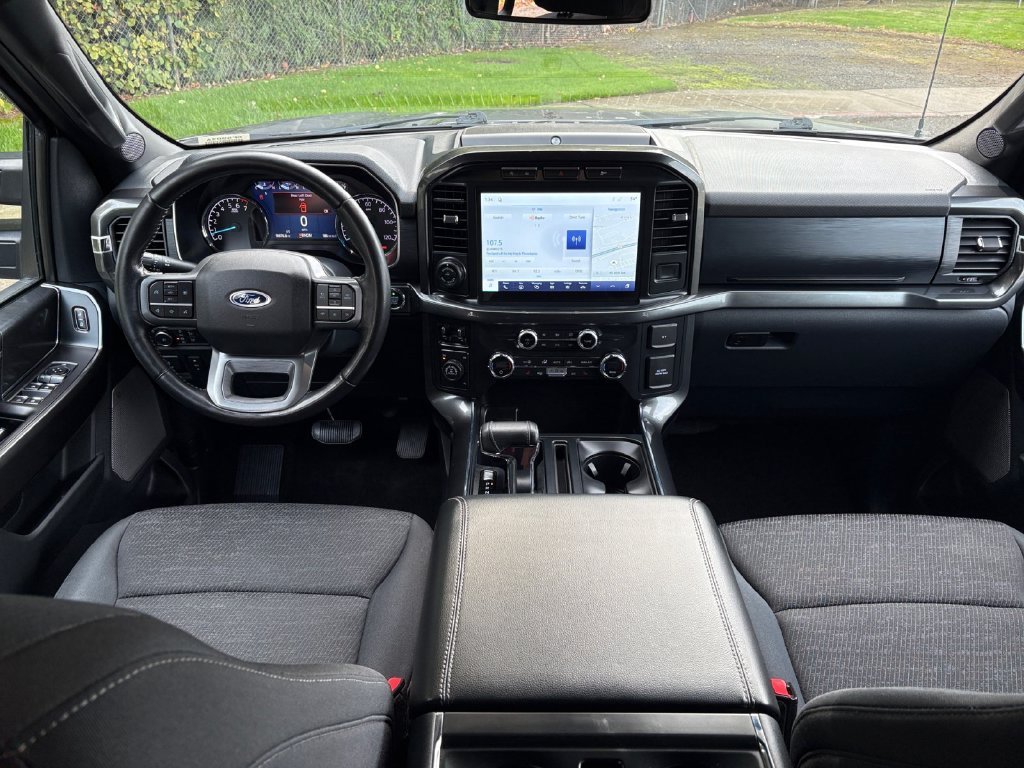Used 2021 Gray Ford XLT image 21