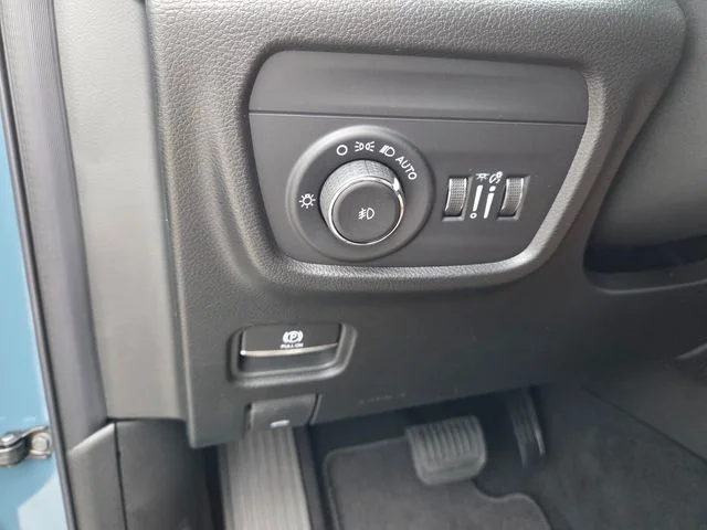 New 2026 Steel Blue Exterior Paint Jeep Limited image 26