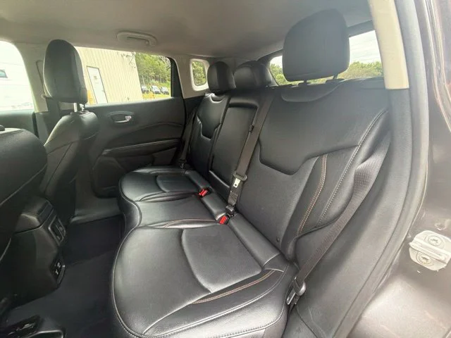 Used 2020 Gray Jeep Limited image 13