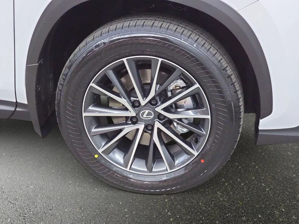 New 2026 Ultra White Lexus PREMIUM image 30
