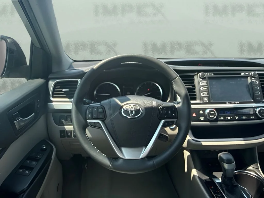 Used 2019 Silver Toyota Limited Platinum image 15