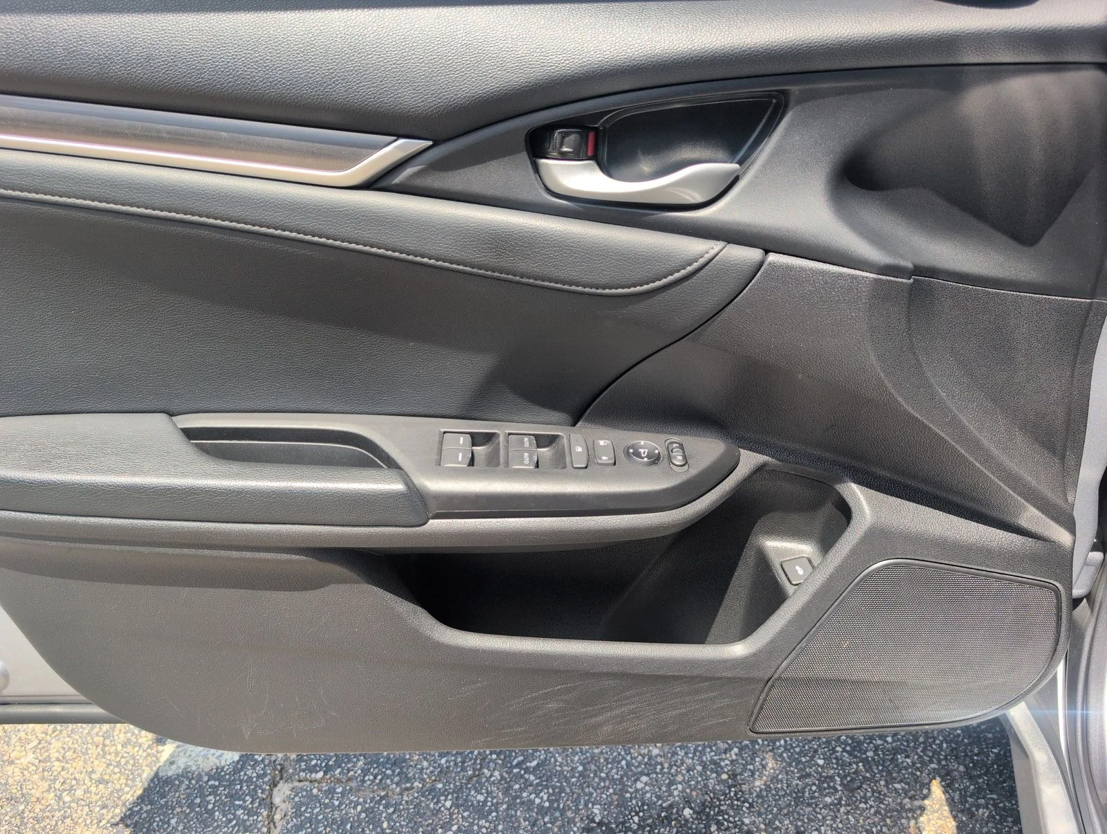 Used 2021  Honda EX-L image 15