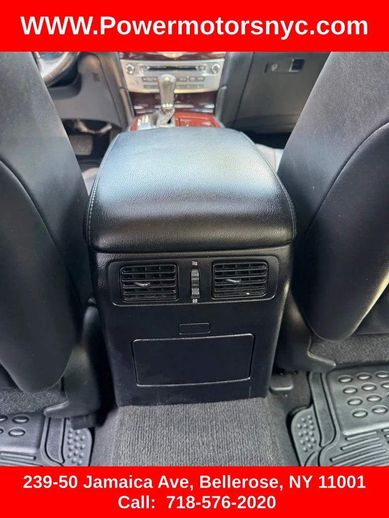Used 2017 Gray INFINITI 3.7X image 21