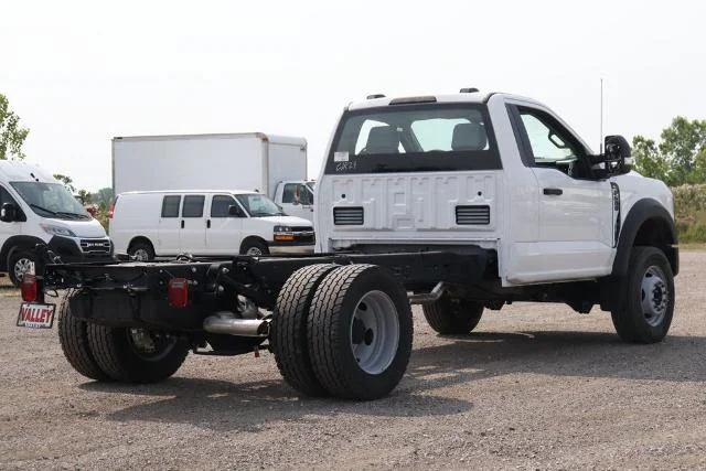 New 2026 Oxford White Ford F-600® XL image 34