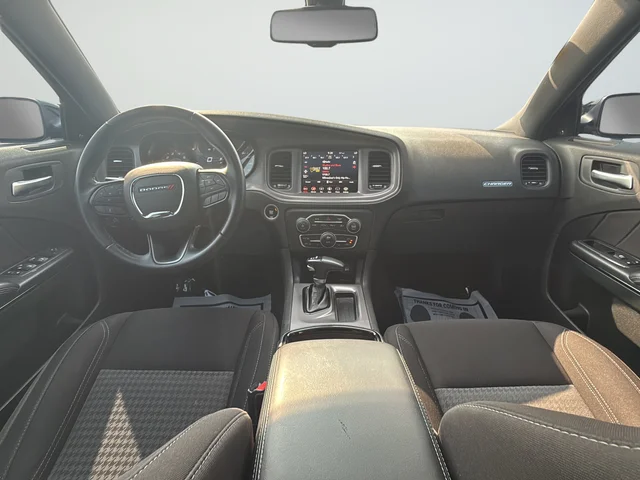 Used 2023 Black Dodge SXT image 16