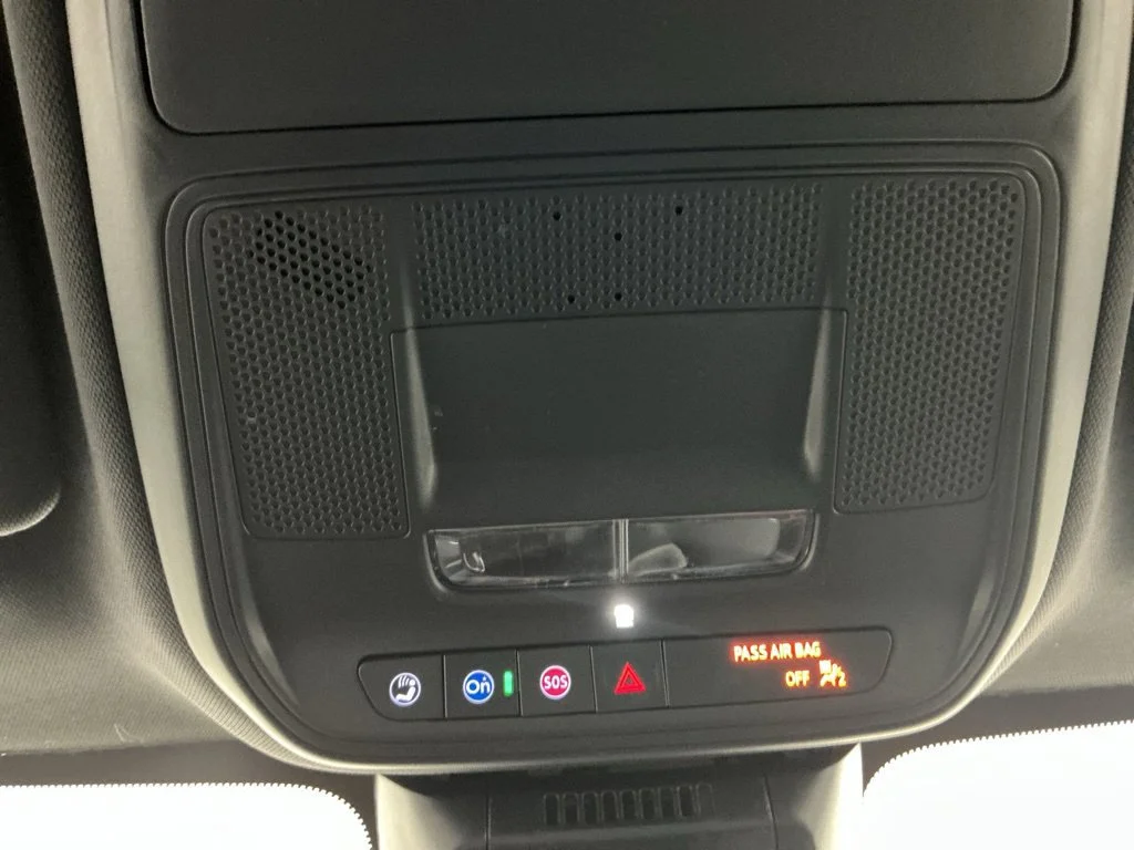 New 2027 Mosaic Black Metallic Chevrolet LT image 11