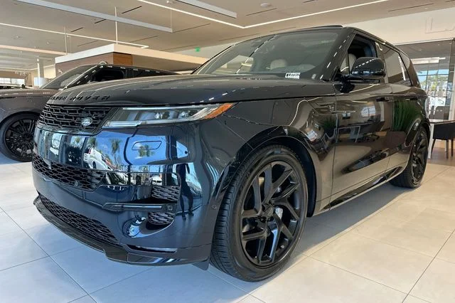 2026 Land Rover Range Rover Sport Dynamic SE