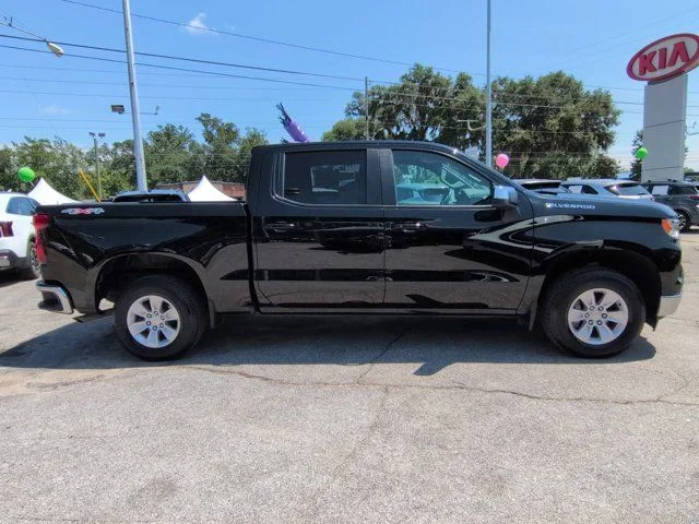 Used 2026 Black Chevrolet LT image 4