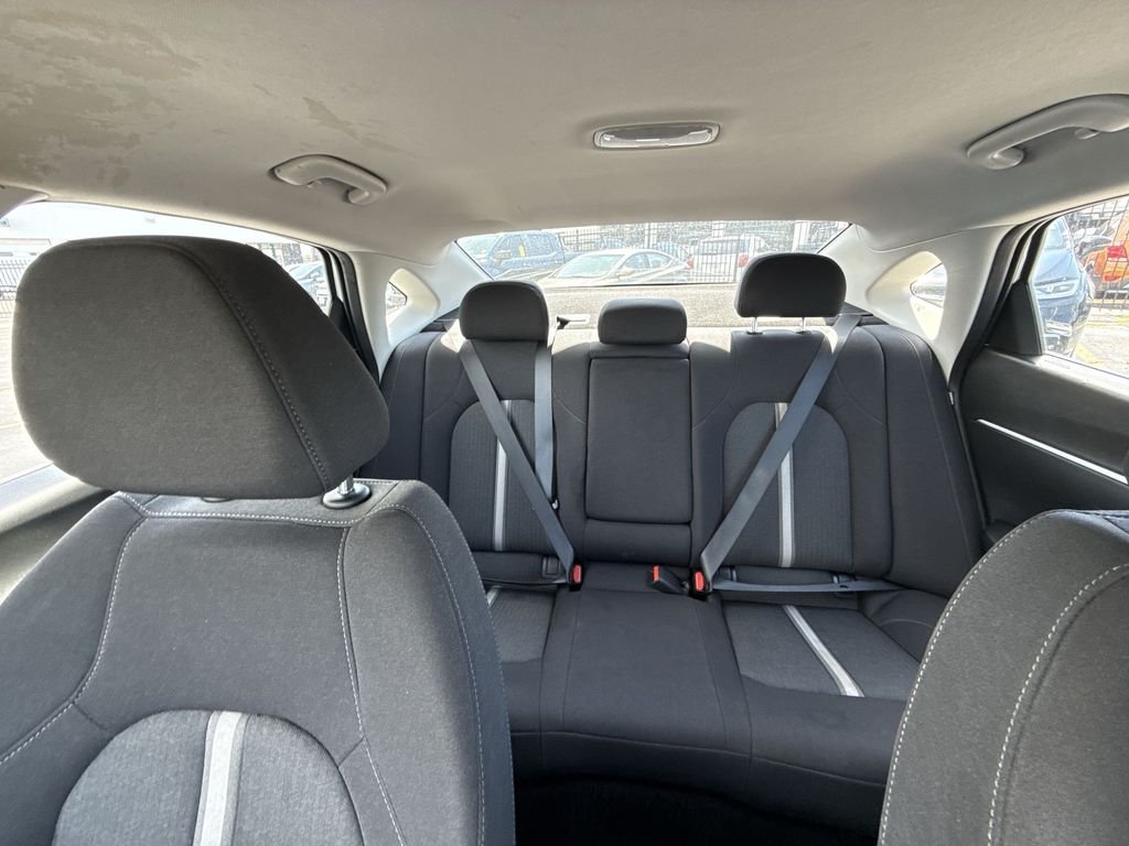 Used 2025 White Hyundai SEL image 55