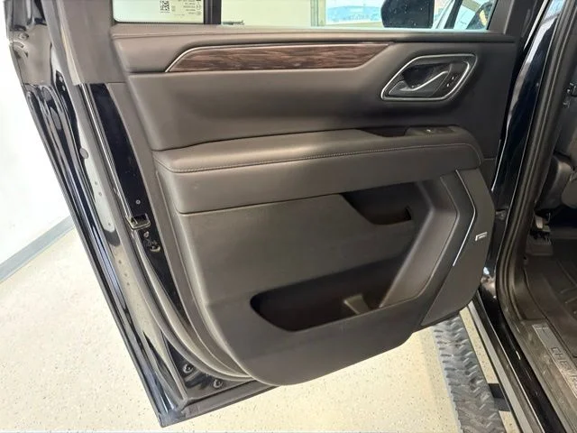 2023 Chevrolet Suburban Z71 - Photo 48