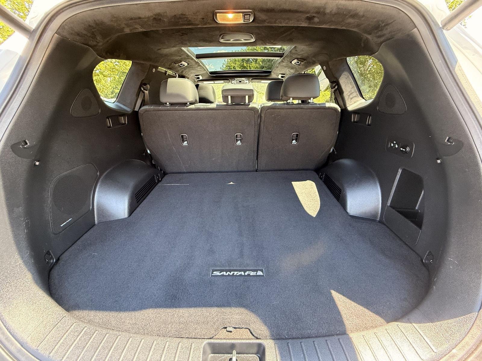 Used 2021 Quartz White Hyundai Calligraphy image 19